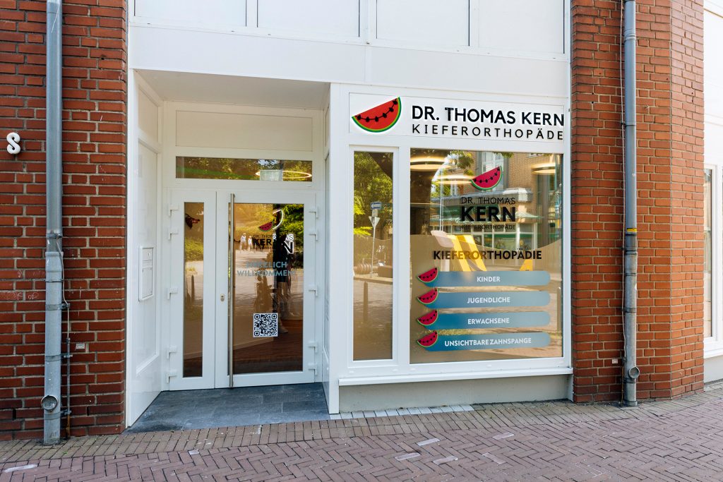 Praxis Beschilderung und Visualisierung Webdesignerin